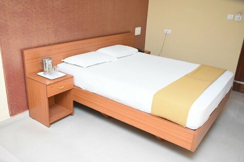 Гостиница Hotel Surya Residency, Bangalore в Бангалоре