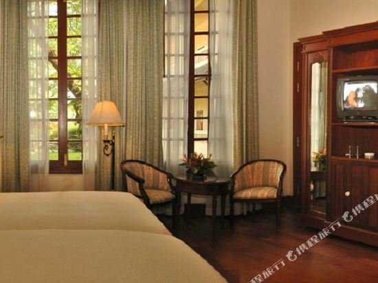 Фото Settha Palace Hotel