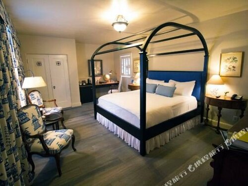 Гостиница L Auberge Carmel