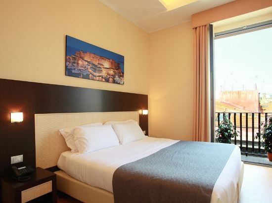 Фото Hotel Naples
