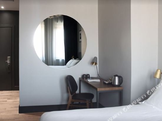 Фото C-hotels Joy