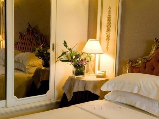 Фото Thaison Palace Hotel