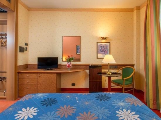 Фото Meditur Hotel Pomezia