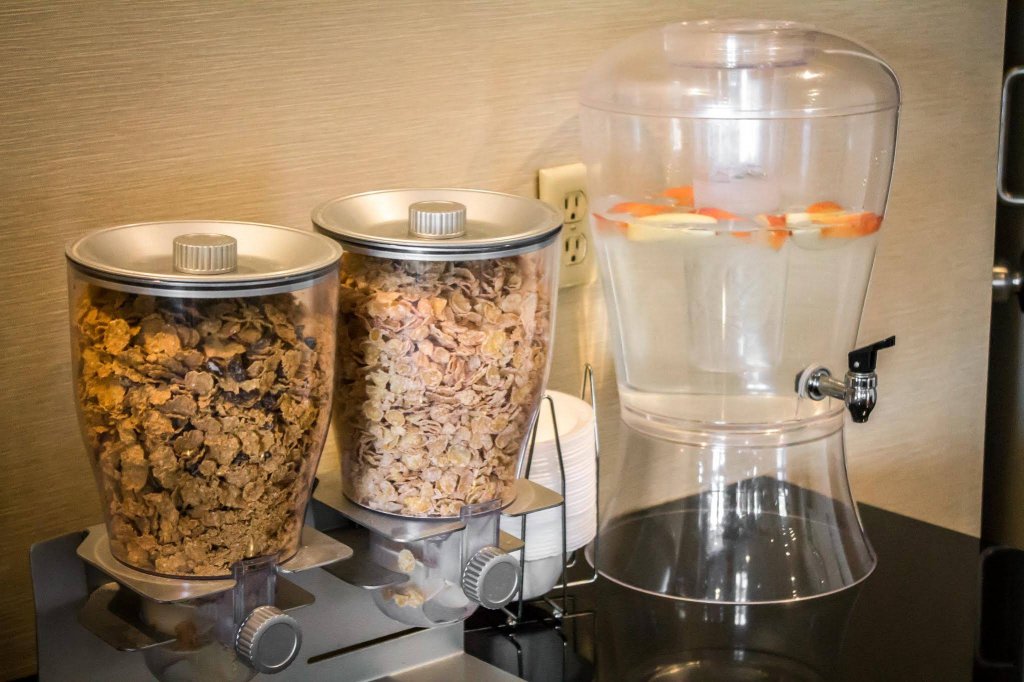 Фото Quality Inn Central