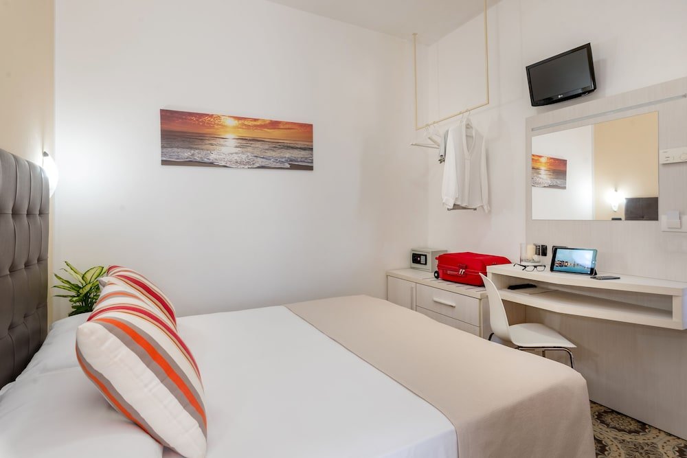 Фото Hotel Maria Serena