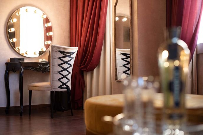 Фото Maxime Hotel