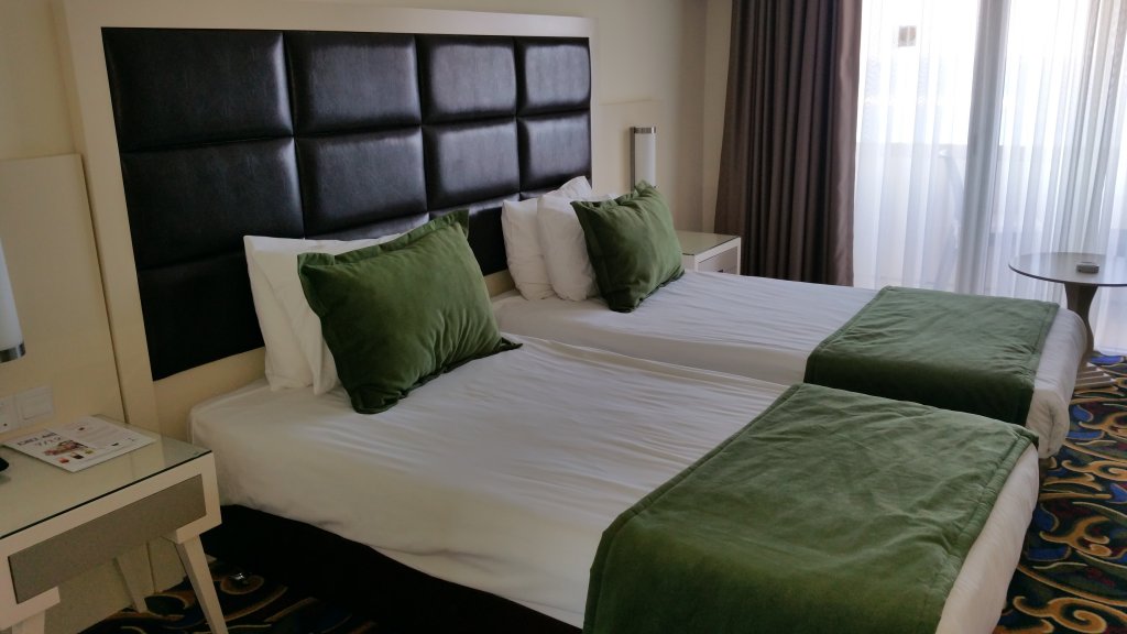 Фото Oscar Resort Hotel