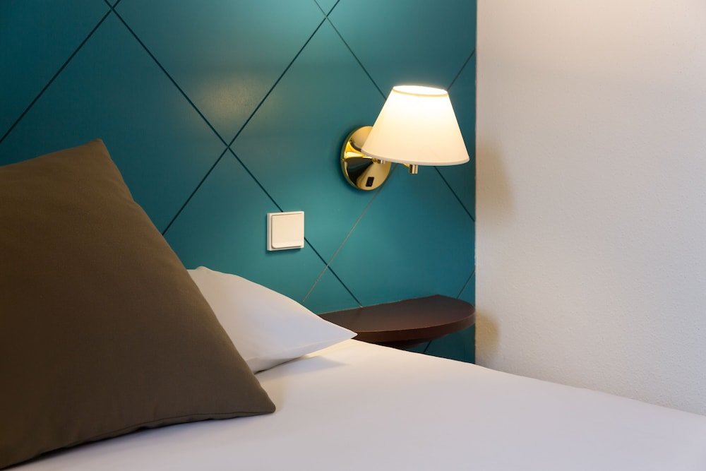 Фото Hôtel Bristol Le Puy-en-Velay