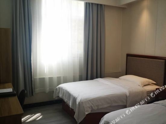 Фото Greentree Inn Nanjing China Gate Subway Station Express