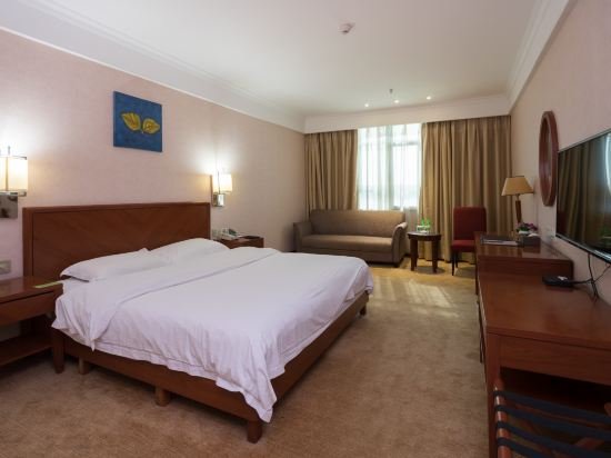 Фото GreenTree Inn Dongguan Houjie Business Hotel