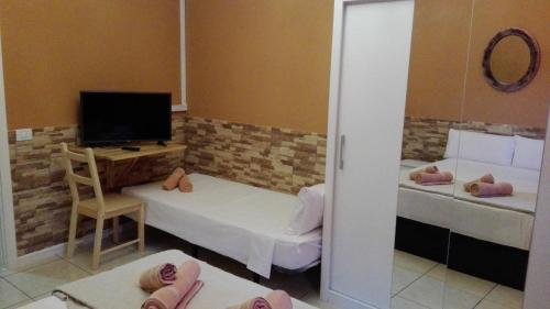 Фото Hostal Poseidón