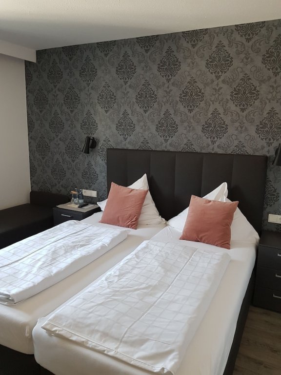 Фото Hotel Traubenbräu