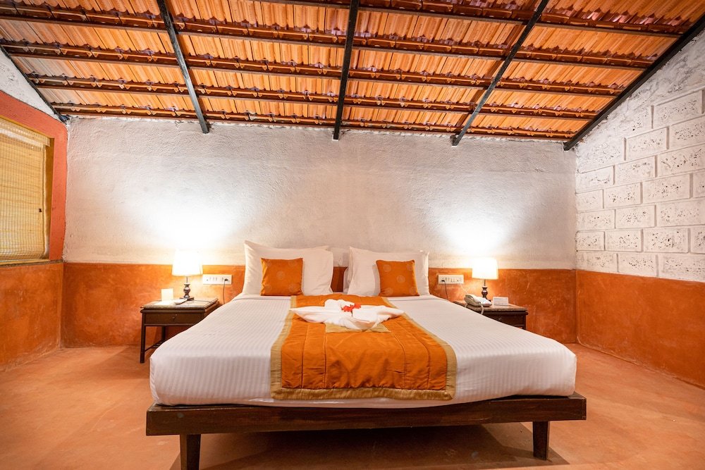 Фото Lotus Eco Beach Resort Murud