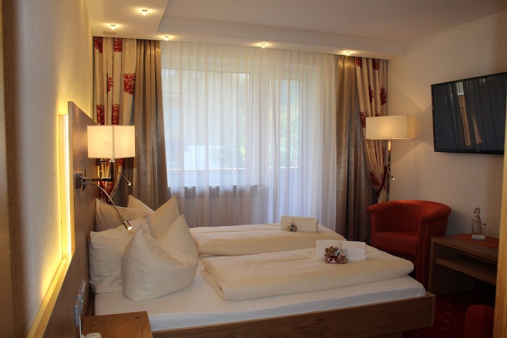 Фото Hotel Arnika