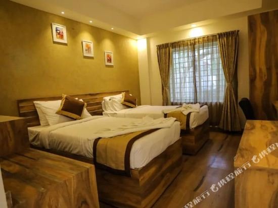 Фото Kensington Suites