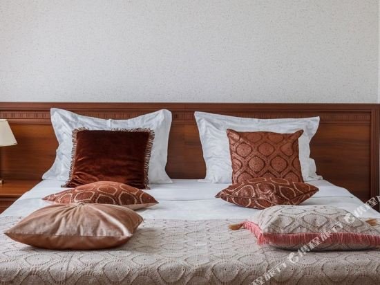 Фото Южная башня