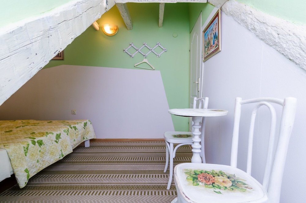 Фото Old Town Baroque Palace Accommodation