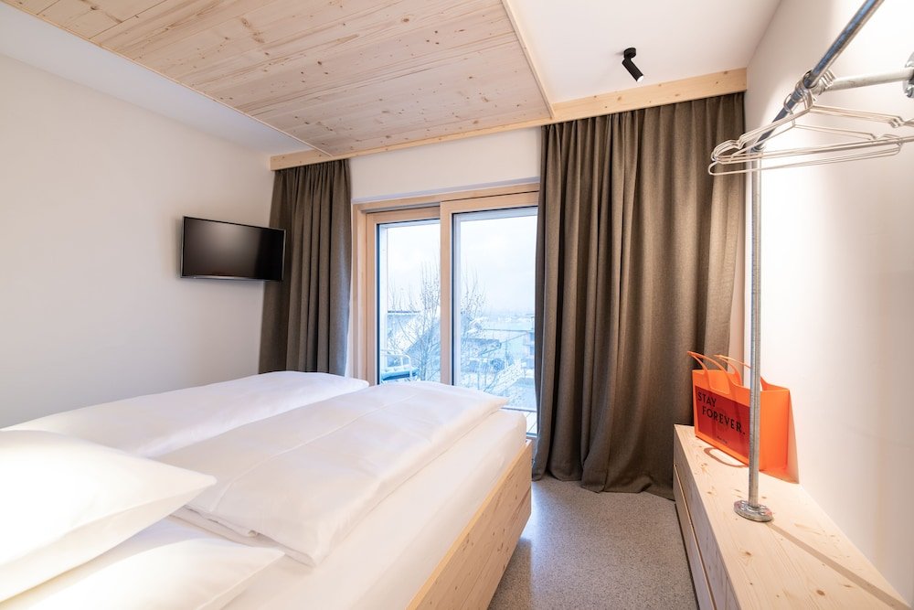 Фото Hotel Mari Pop