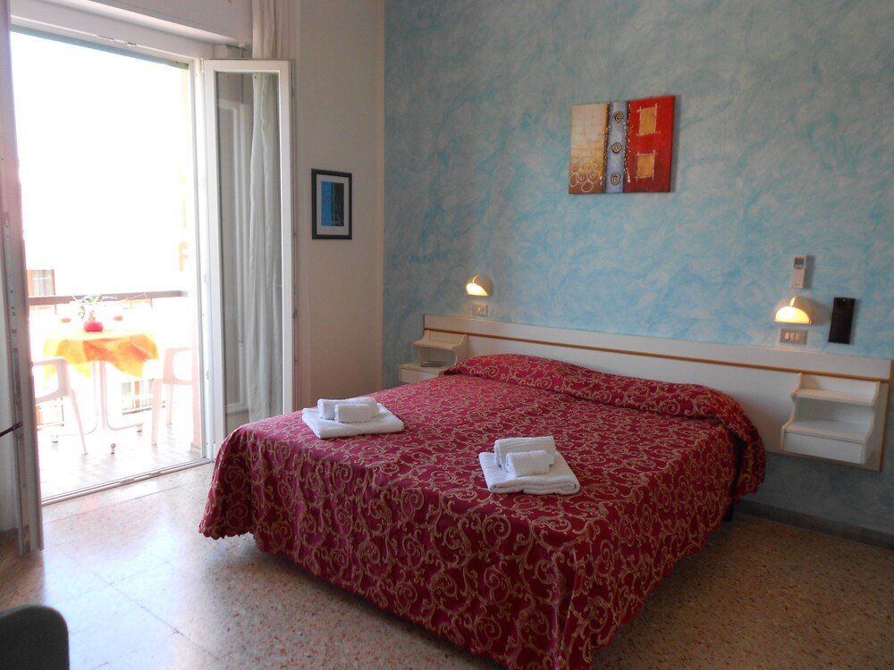 Фото Hotel Ottavia