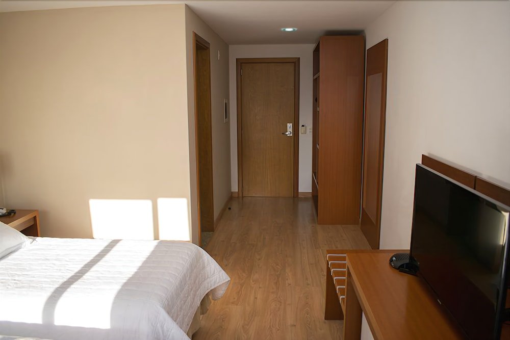 Фото Hotel Jacques Georges Tower