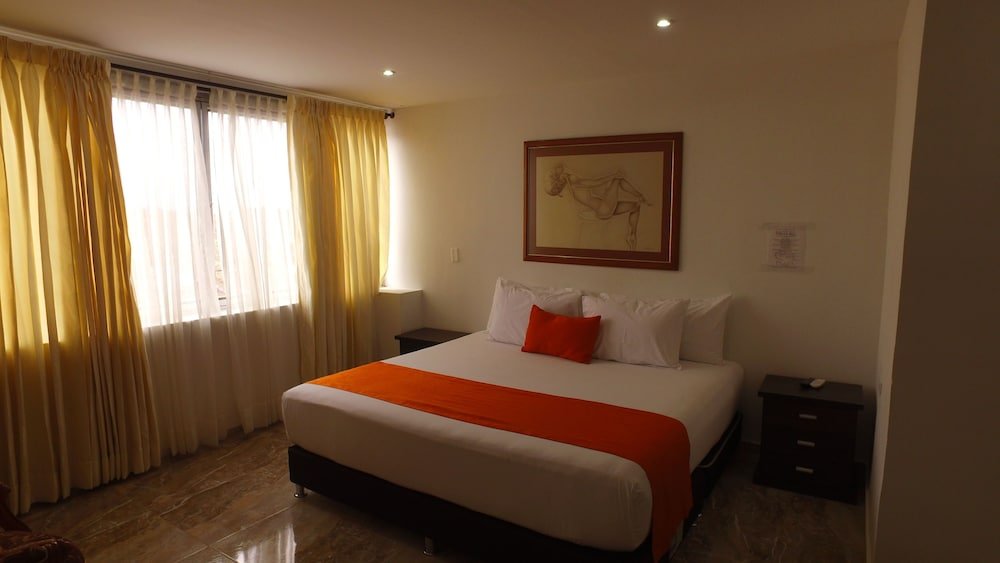 Фото Hotel Cafe Plaza