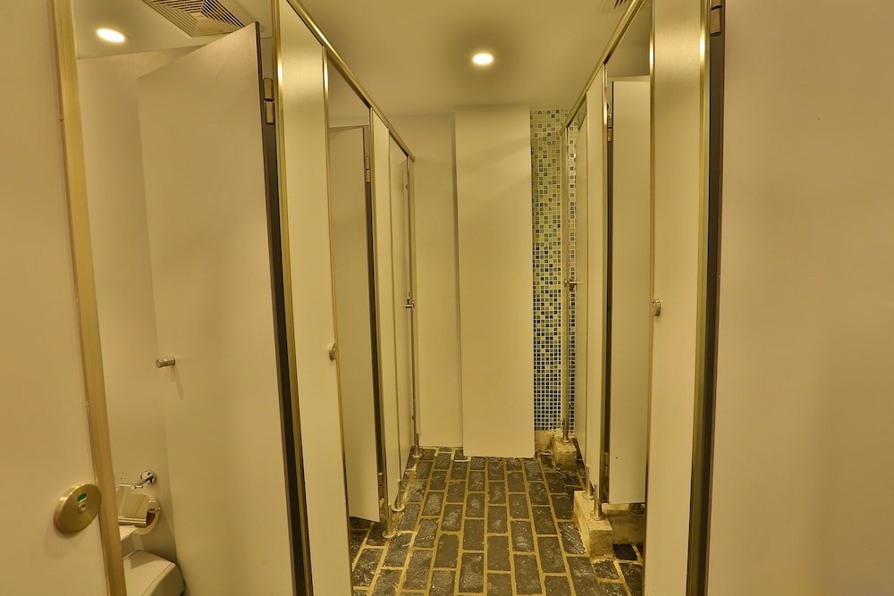 Фото Scott at 31st Street - Hostel