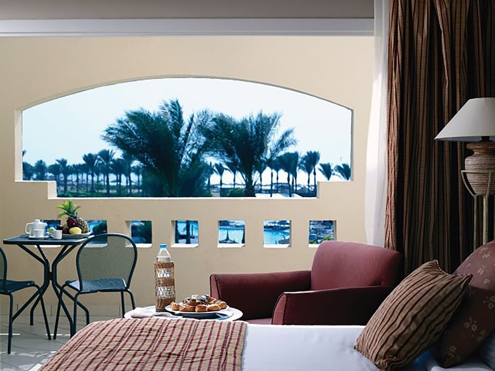 Фото Coral Sea WaterWorld