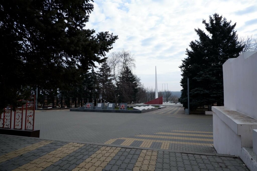 Monument, memorial Мемориальный комплекс Площадь героев, Aksay, photo