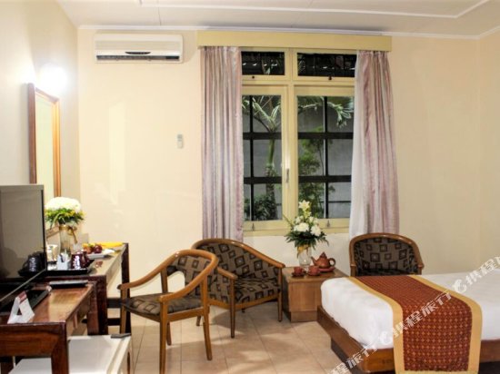 Фото Hotel Merdeka Kediri