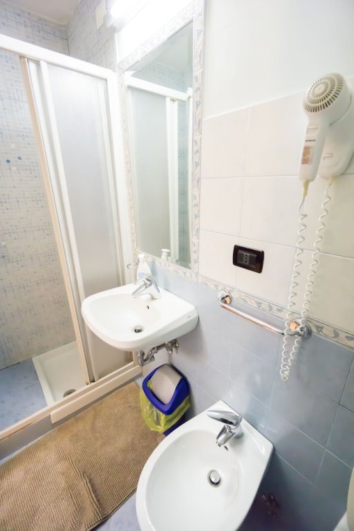 Фото Funny Palace Hostel