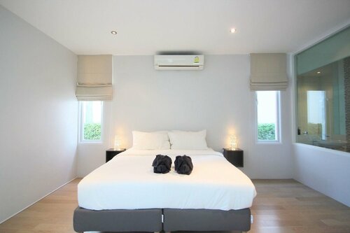 Гостиница Phu Montra Villa with Ocean View A4