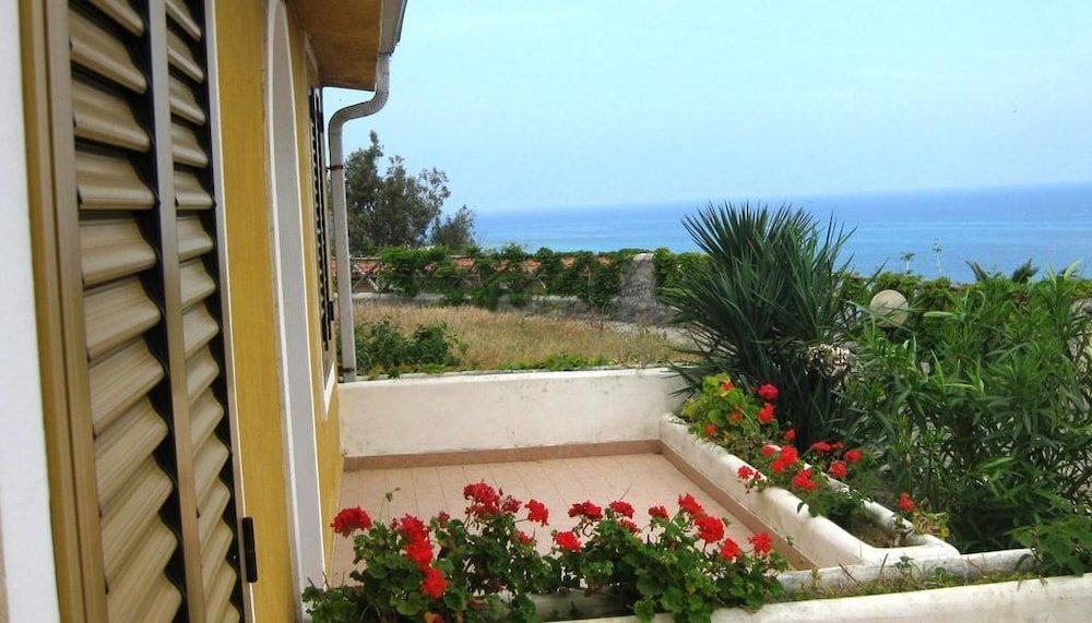 Фото Cala Petrosa Resort