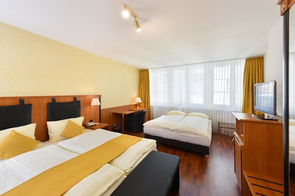 Фото Hotel Engel