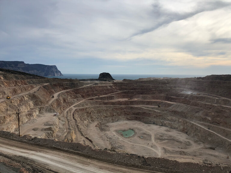 Natural resource extraction Добыча природных ресурсов, Sevastopol, photo