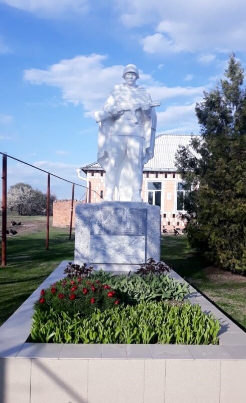 Памятник, мемориал Мемориал Великой Отечественной войны, Ростовская область, фото