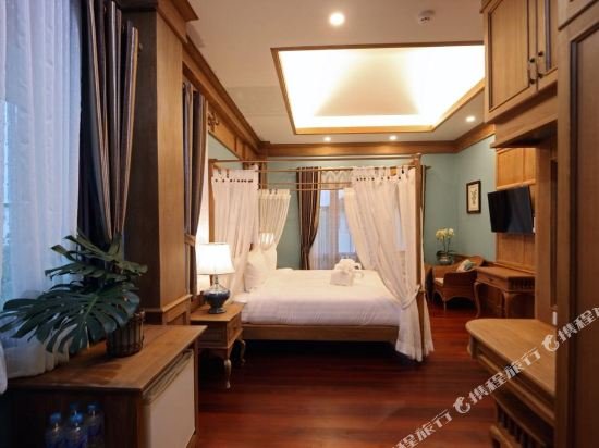 Фото Rich Garden House Hotel