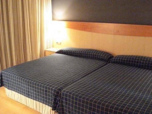 Фото Evenia President Hotel