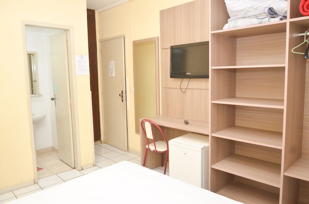 Фото Hotel Ficare Poa