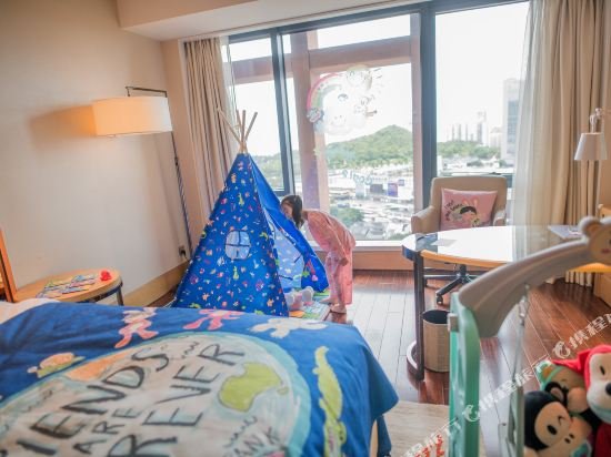 Фото Zhuhai Marriott Hotel