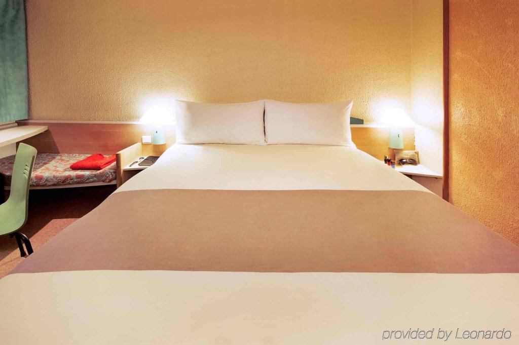 Фото Ibis Valencia Alfafar