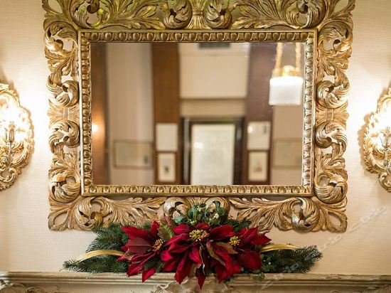 Фото Graben Hotel