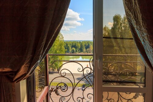 Гостиница Гранд отель Аристократъ в Костроме