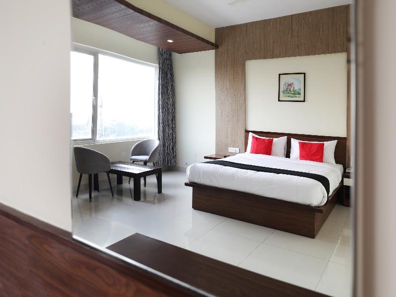 Фото Capital O 28398 Mysore Gate