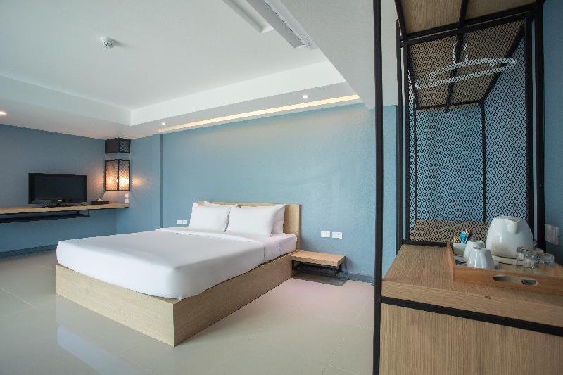 Фото Nora Lakeview Hotel