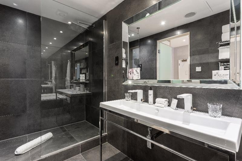 Фото The Inn On The Mile