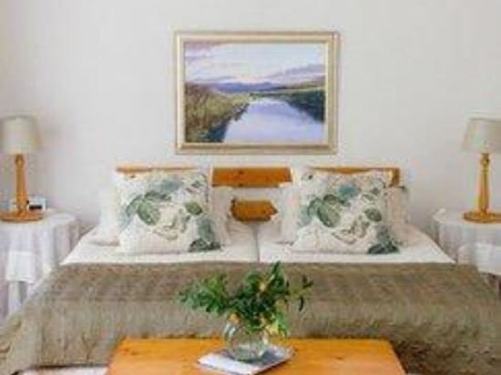 Фото Adley House Guesthouse