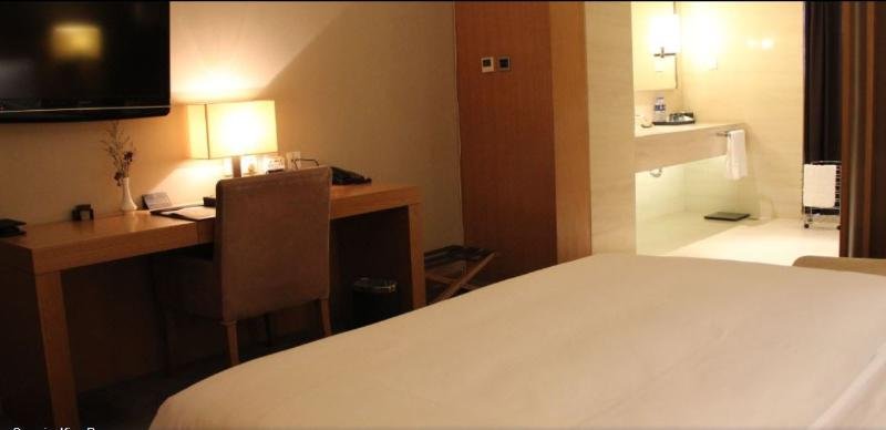 Фото Tian Feng International Hotel