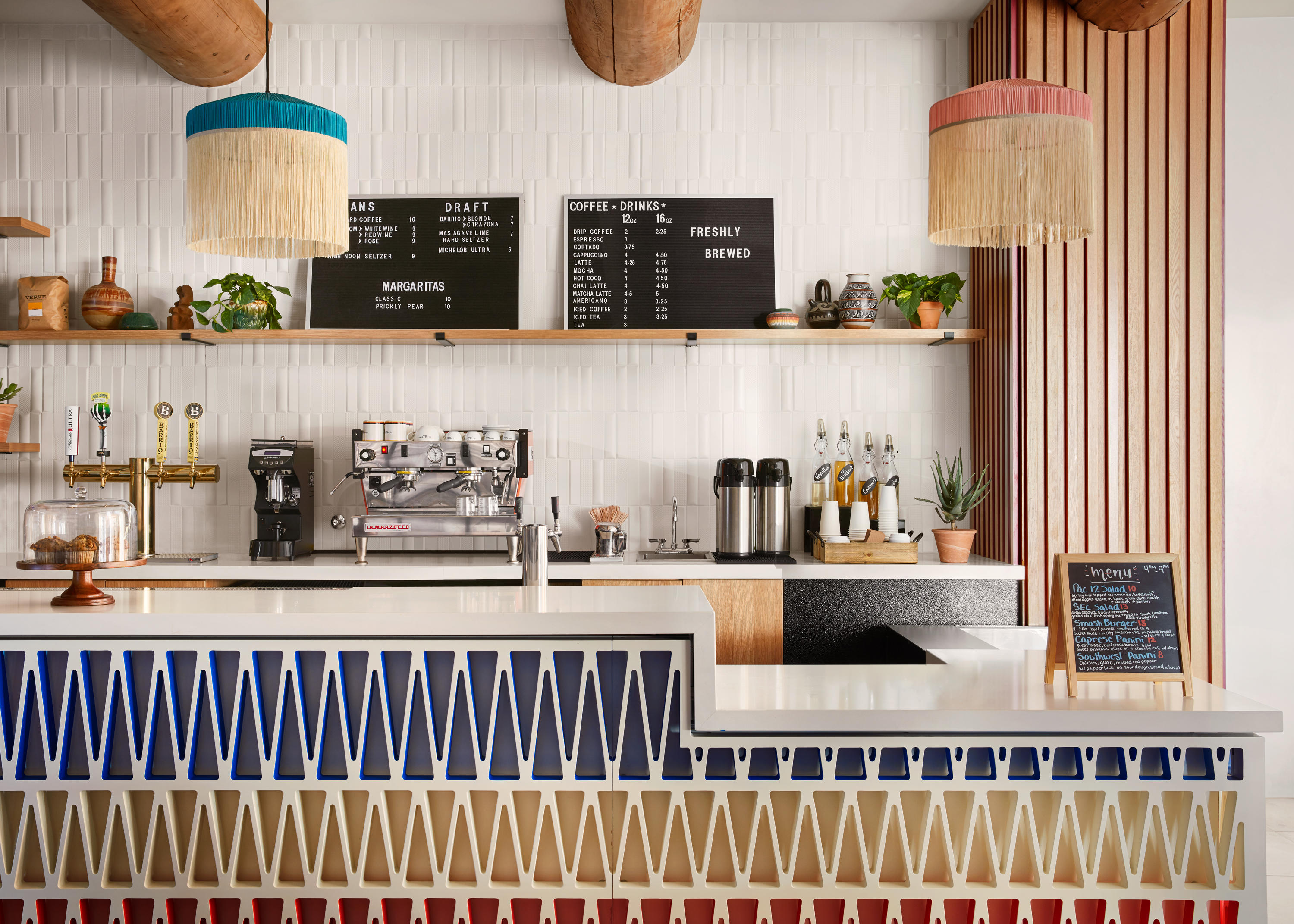 Фото Graduate Tucson