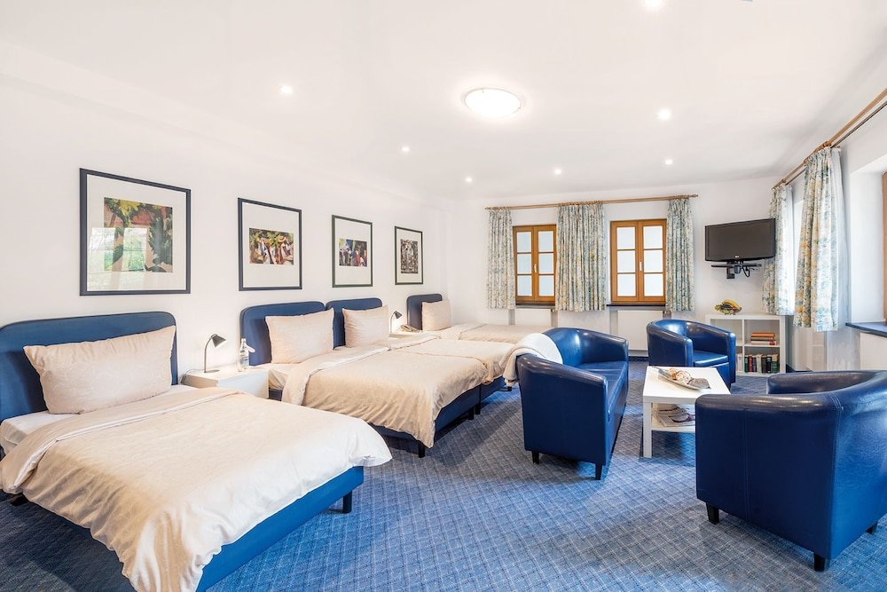 Фото Hotel Garni Altes Brauhaus