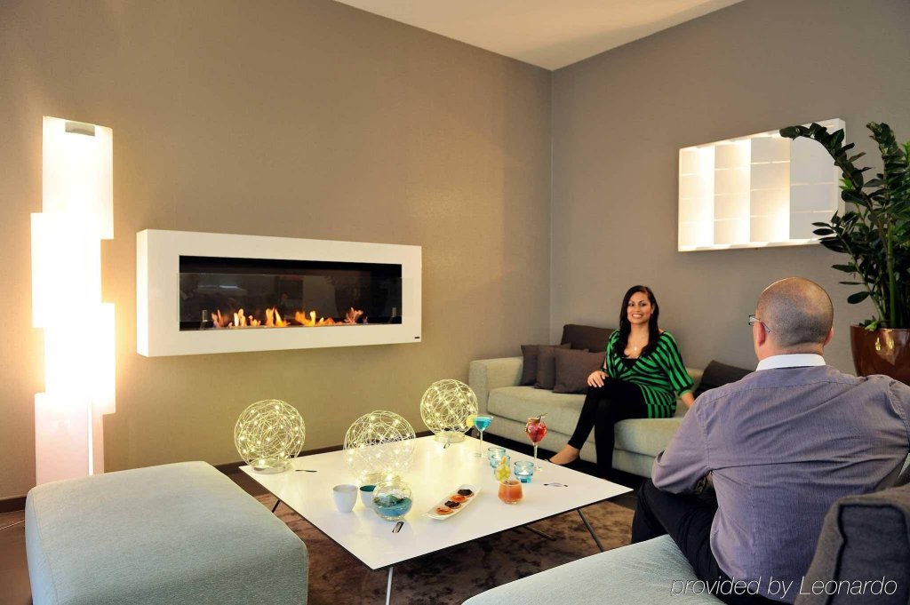 Фото Novotel Avignon Centre